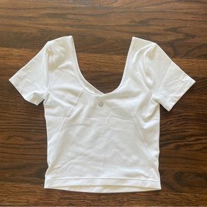 Lululemon cropped short sleeve top white size 2